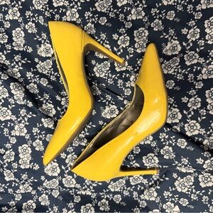 Worthington Bright Yellow Patent Pointed-Toe Stilettos